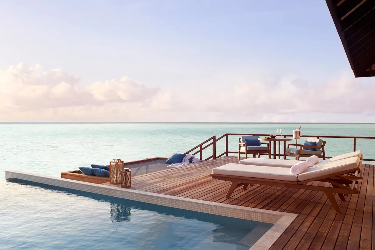 Anantara Veli & Naladhu Review: Ultimate Luxury in Maldives' South Malé Atoll