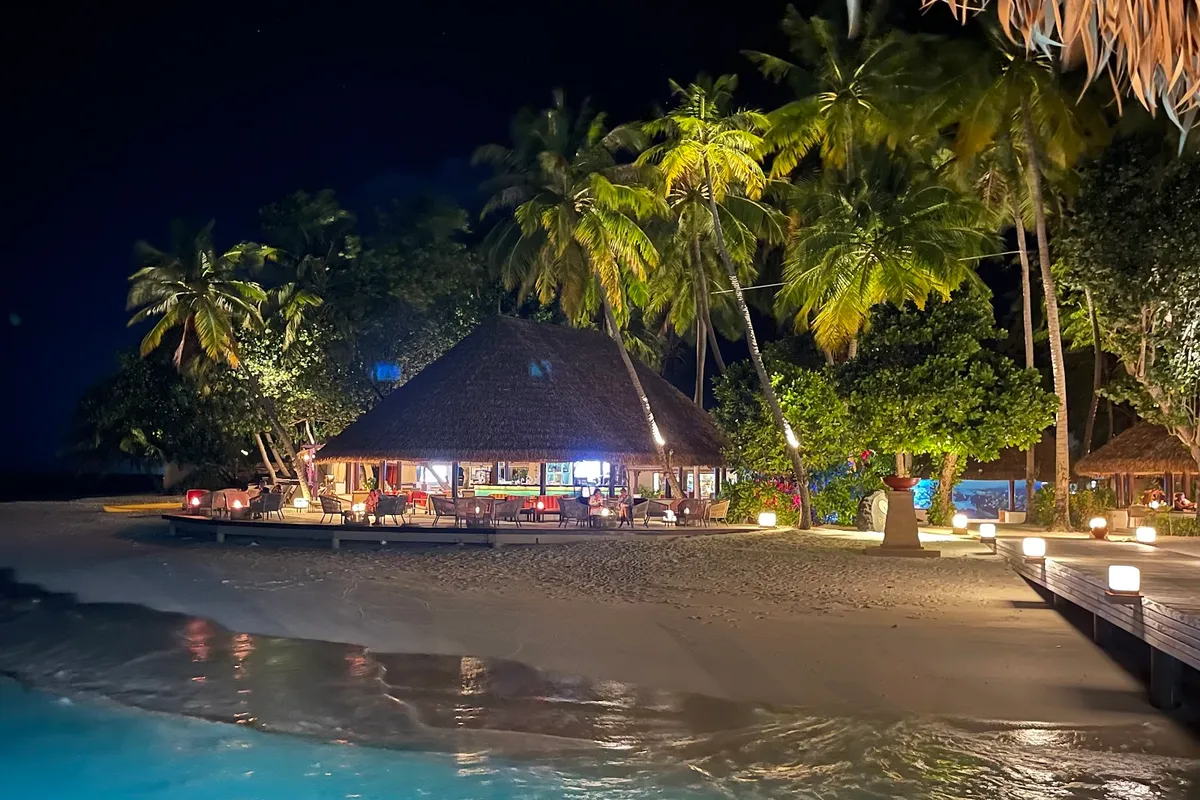 Dhawa Ihuru Review: Your Ultimate Guide to a Maldivian Paradise