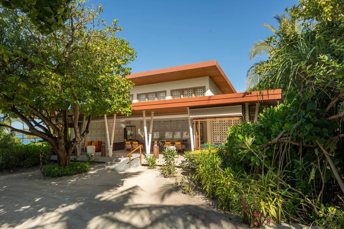 Kuda Villingili Resort Maldives Review: A Sanctuary of Serenity and Surf