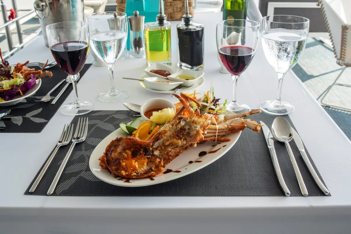 Exclusive Group Charter