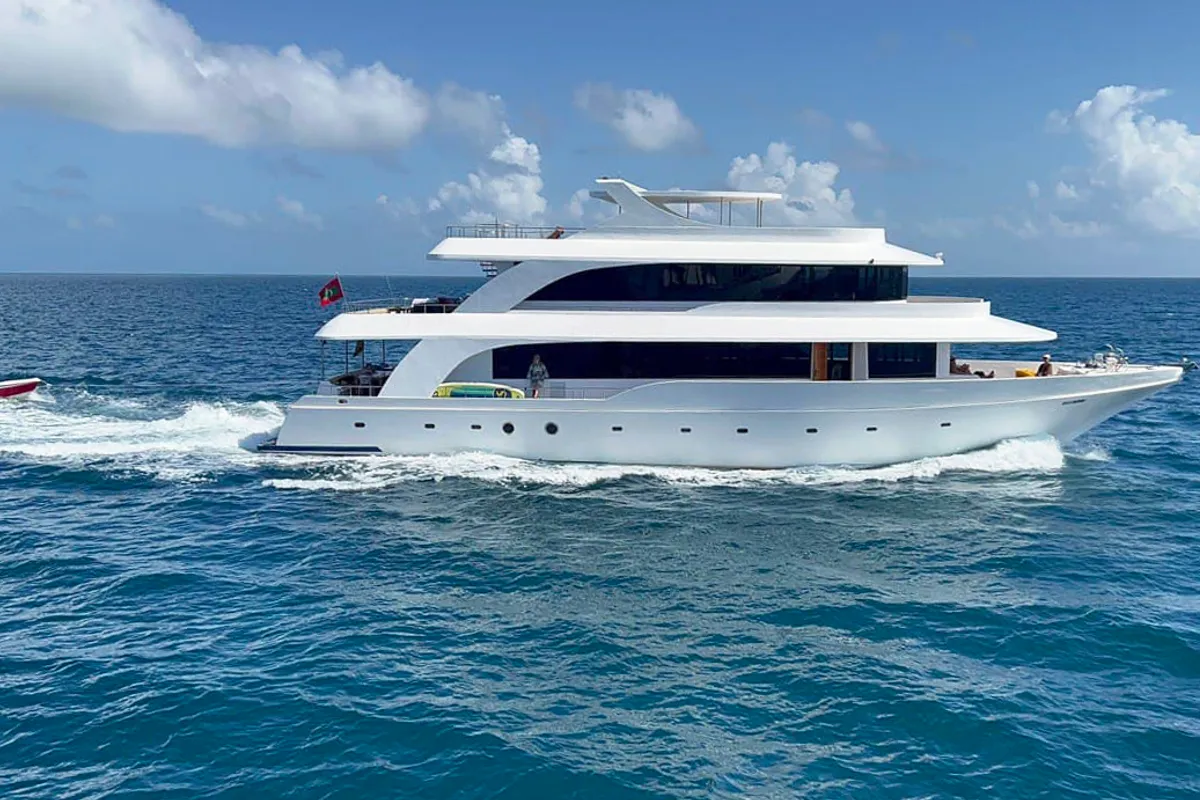Exclusive MY White Pearl Maldives Liveaboard Group