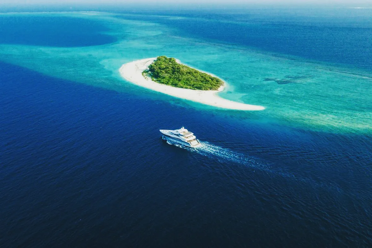 Searex Maldives Liveaboard Group