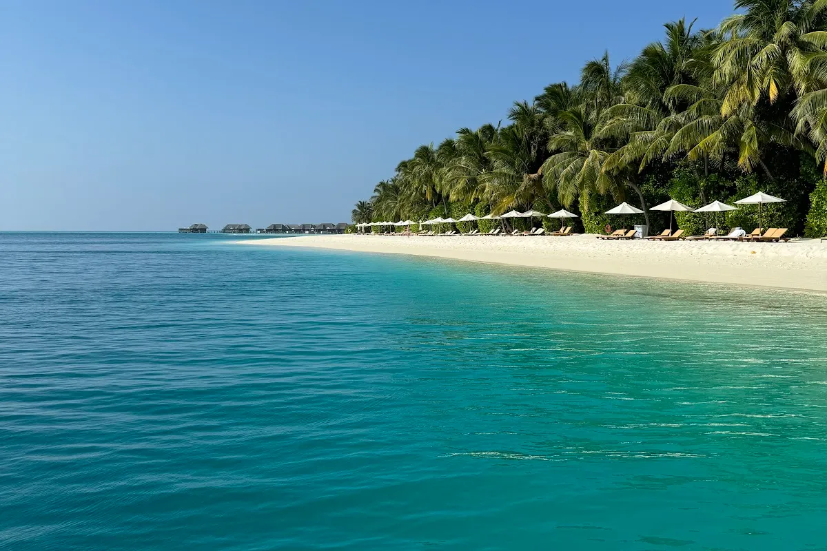 Flights from Japan to Maldives: Japanese Traveler Guide (日本-モルディブ便) - Maldives travel guide