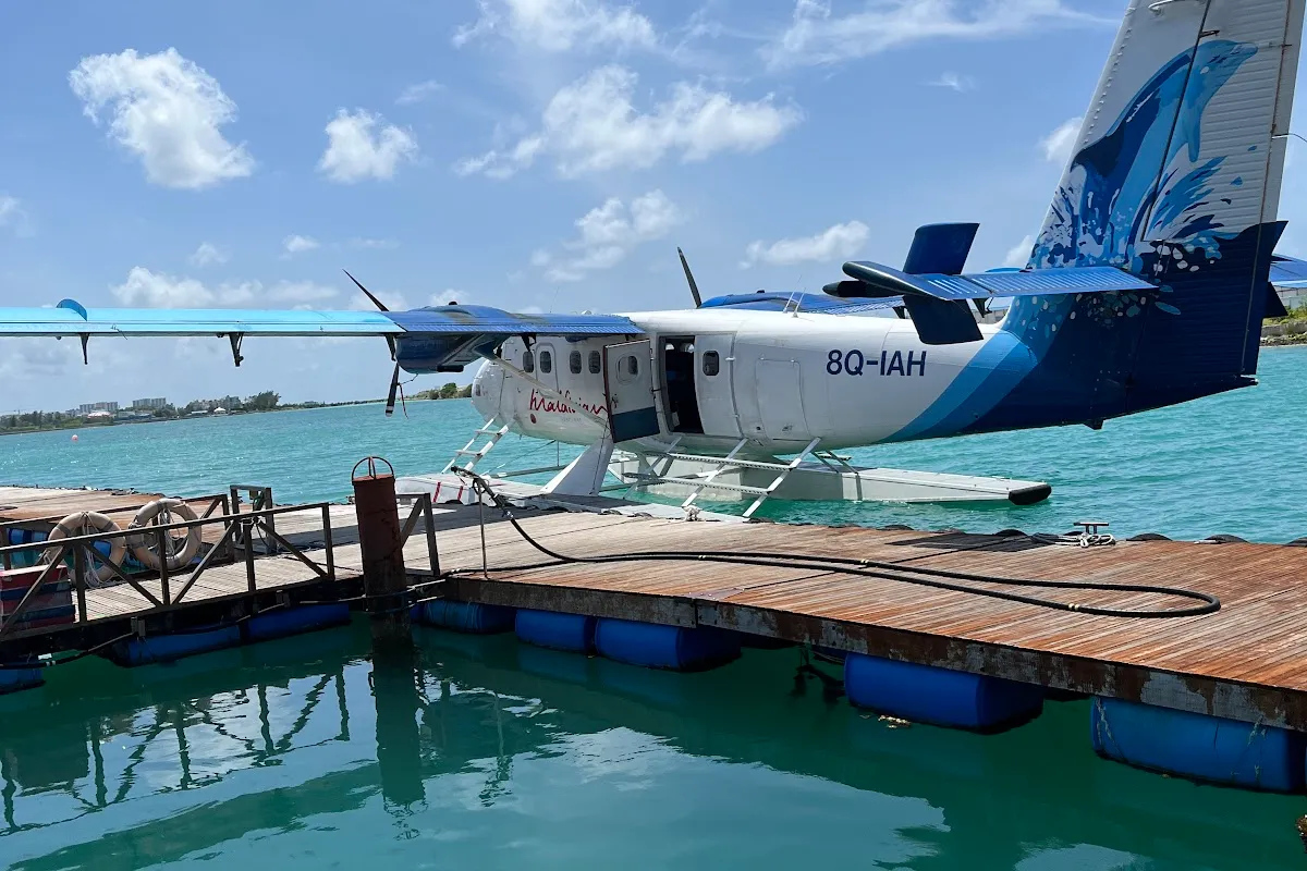 Flights from UAE to Maldives: Dubai & Abu Dhabi Guide - Maldives travel guide