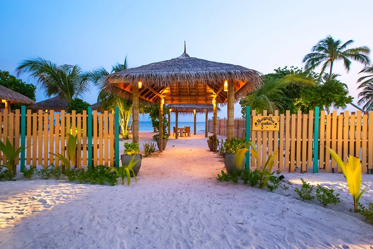 Reethi Faru Resort Maldives Review | Sustainable Eco Luxury Escape