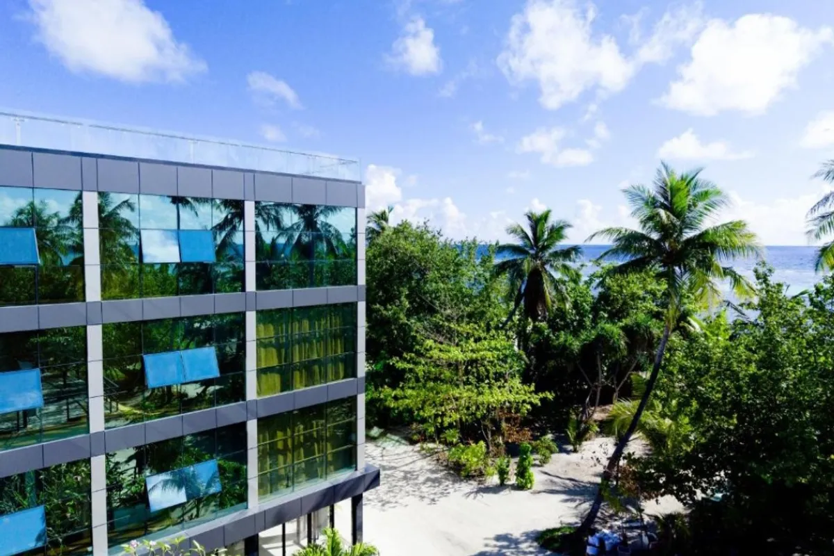 Aqua Luna Dhangethi — guesthouse on Dhangethi, South Ari Atoll