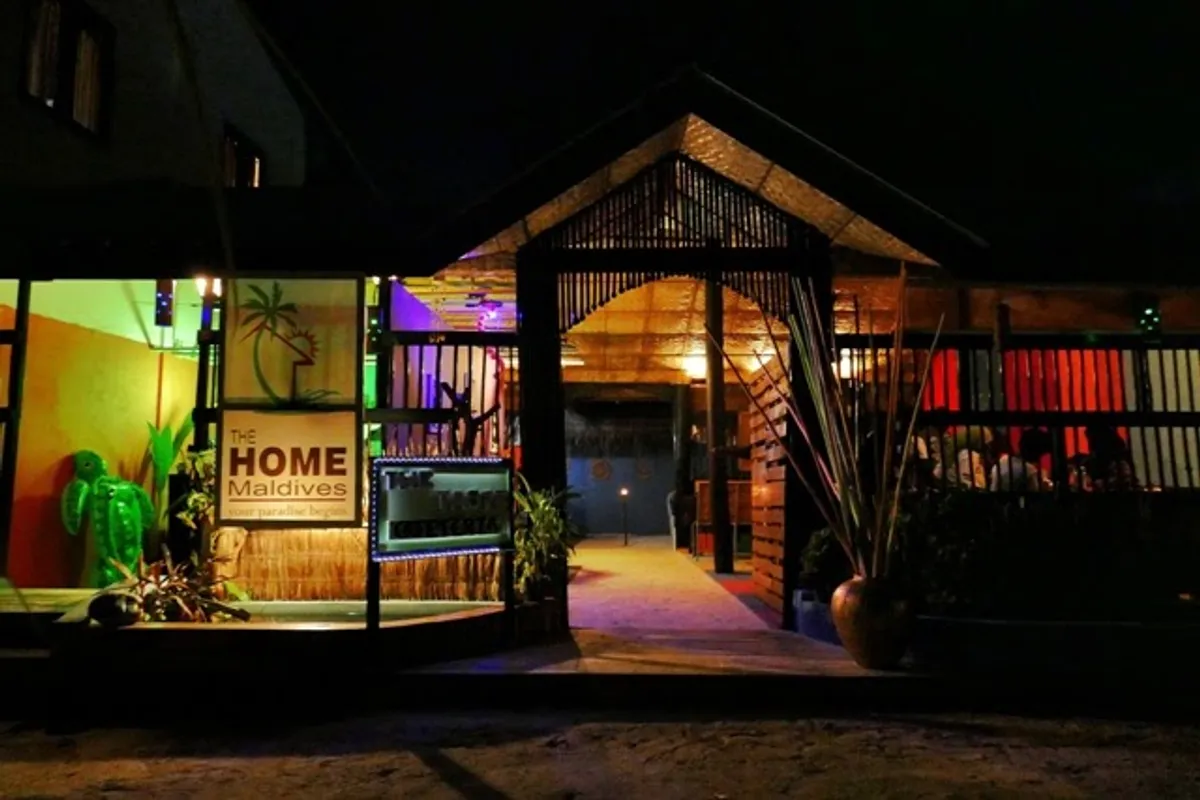 Experience Paradise at Guesthouse 'Like Home' on Fulidhoo