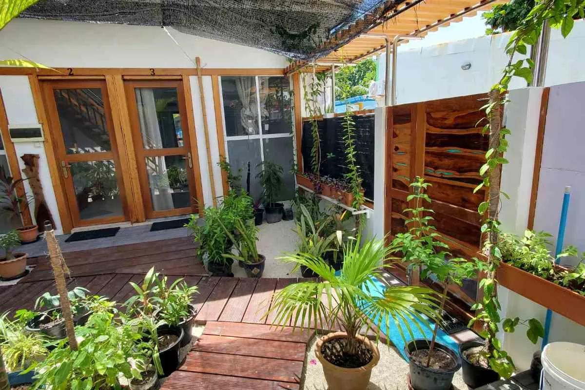 Sun and Surf Guesthouse