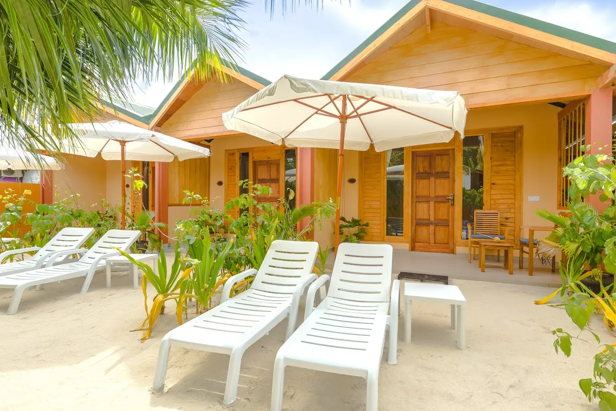 The Happiness Sun Suites