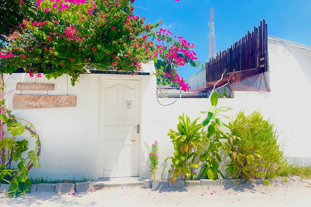 Thulusdhoo Garden Villa