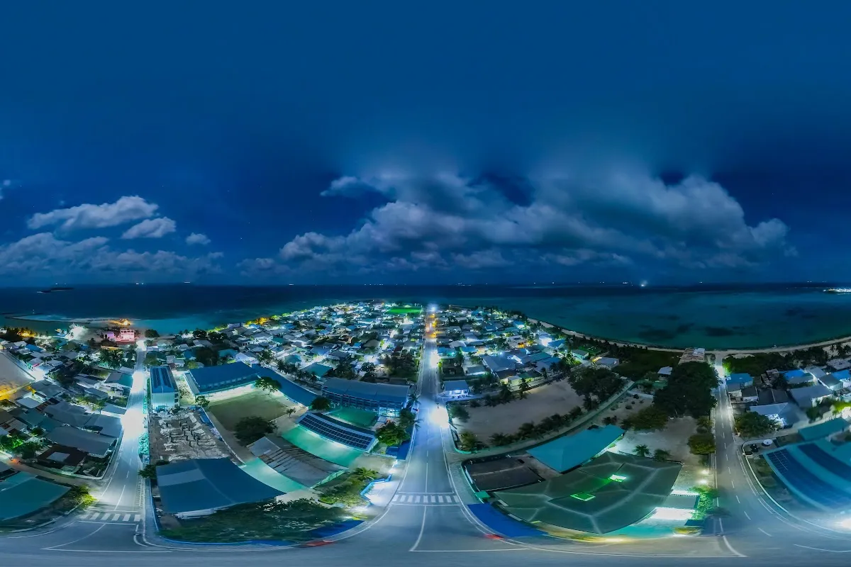 Dhidhdhoo - Maldives local island