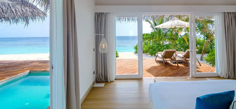 Deluxe Beach Villa With Pool at Baglioni Resort Maldives