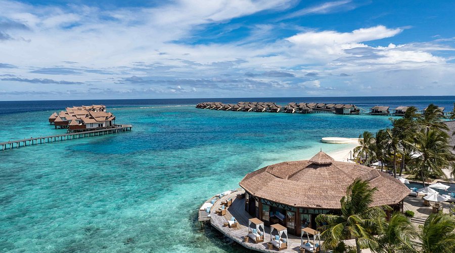 Royal Reserve at Bolifushi Island Resort