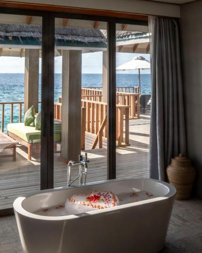 Bougain Villa at Brennia Kottefaru