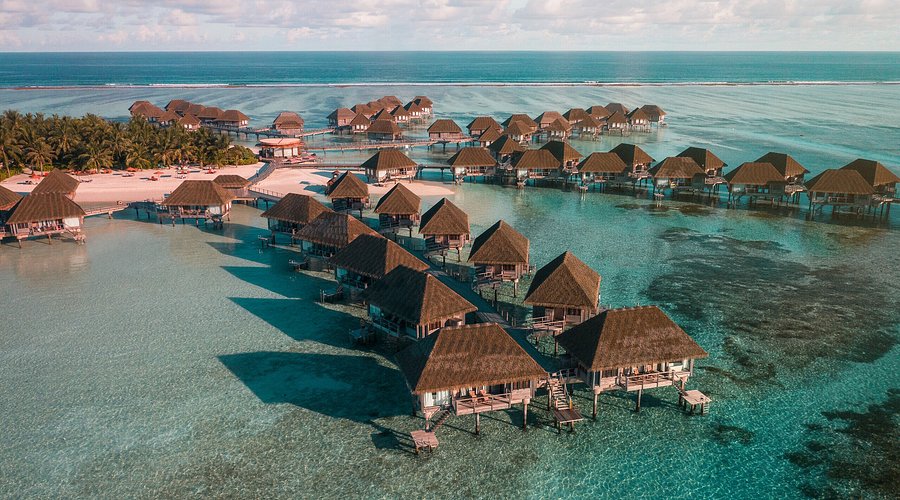 Manta Exclusive Collection Overwater Suite at Club Med Kanifinolhu