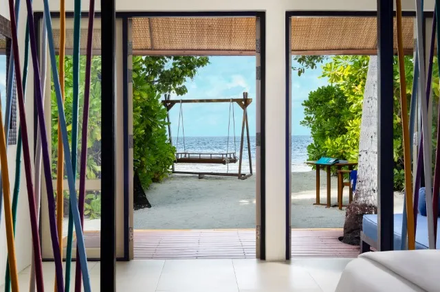 Beachfront Rainmist Villa at Dhawa Ihuru