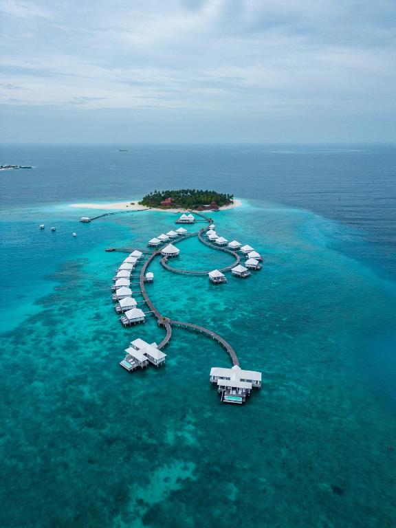 One-Bedroom Overwater Villa at Diamonds Thudufushi Beach and Water Villas