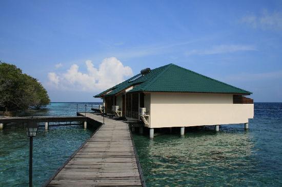 Water Villa at Embudhu Village