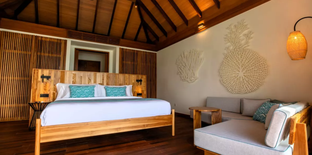 Deluxe Garden Bungalow at Equator Village