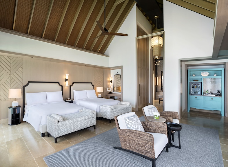King Grand Reef Villa with Pool at Hilton Maldives Amingiri Resort & Spa