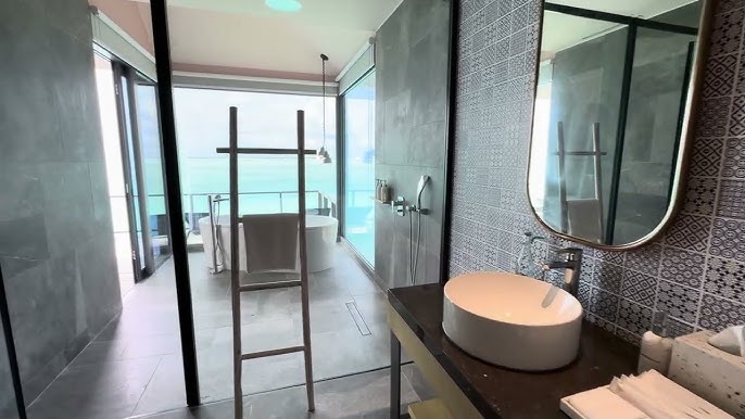 Lagoon Villa at Le Méridien Maldives Resort & Spa