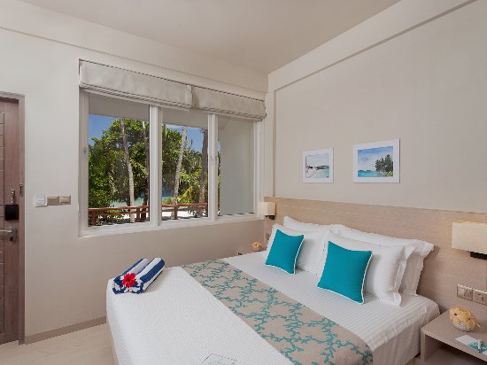 Superior Room at Malahini Kuda Bandos