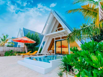 Veyoge Gallery Pool Villa at Oaga Art Resort