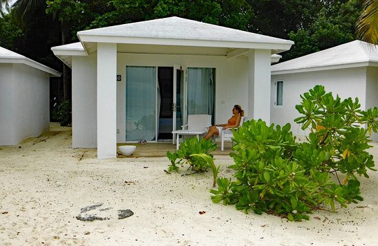 Beach Bungalow at Sandies Bathala