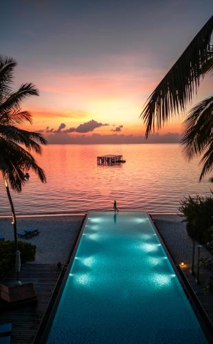 Beach Sunrise Villa with Private Pool at Sirru Fen Fushi - Private Lagoon Resort