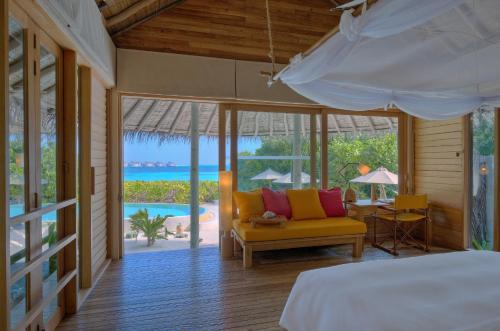 Family Lagoon Beach Villa with Pool at Six Senses Laamu