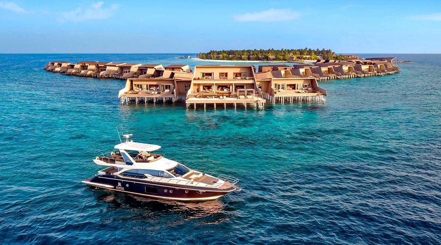 John Jacob Astor Estate at The St. Regis Maldives Vommuli Resort
