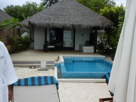 Beach Villa with Pool at Velassaru
